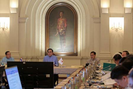 Thủ tướng Thái-lan Prayuth Chan-ocha chủ trì phiên khai mạc của Chính phủ lâm thời.